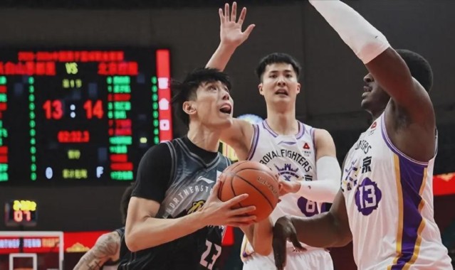 AG体育app下载-辗转多支球队！北京首钢弃将终于证明自己，场均10.5分